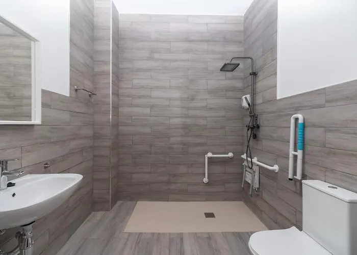 Moreno By Bet Πανσιόν *